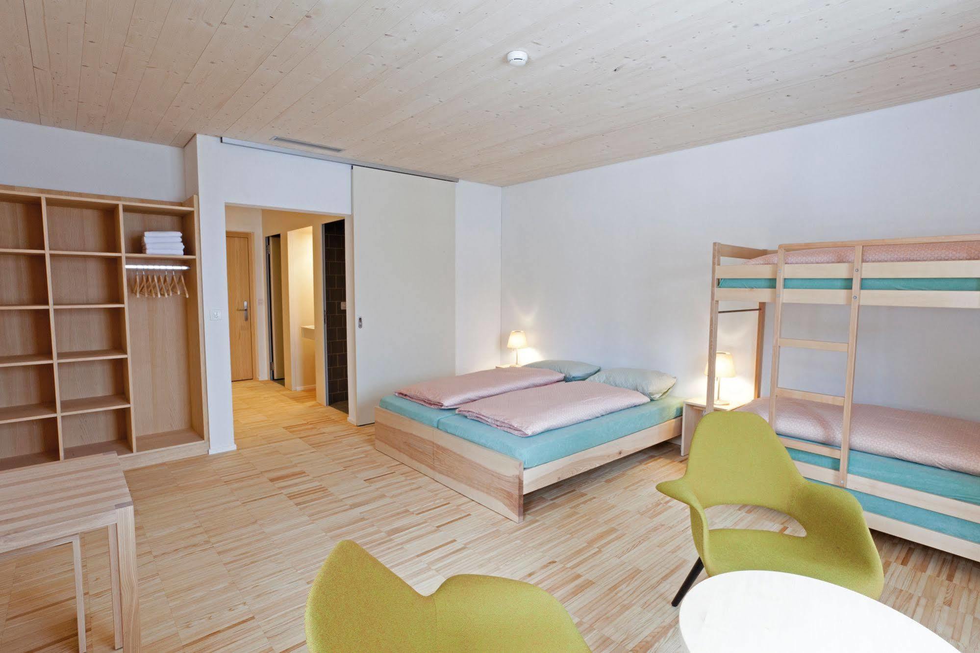 St. Moritz Youth Hostel מראה חיצוני תמונה